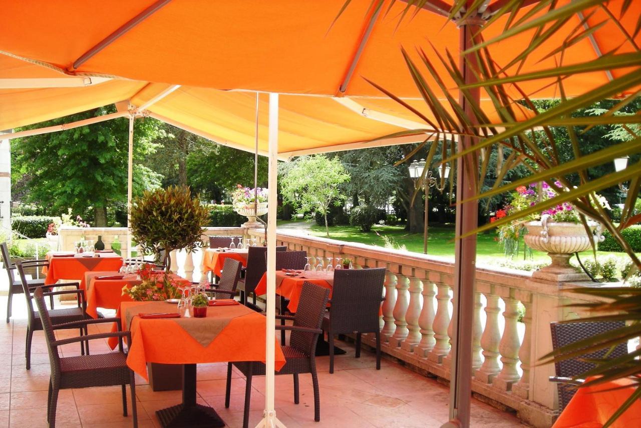 סלבריס Logis Hotel Restaurant Le Parc מראה חיצוני תמונה